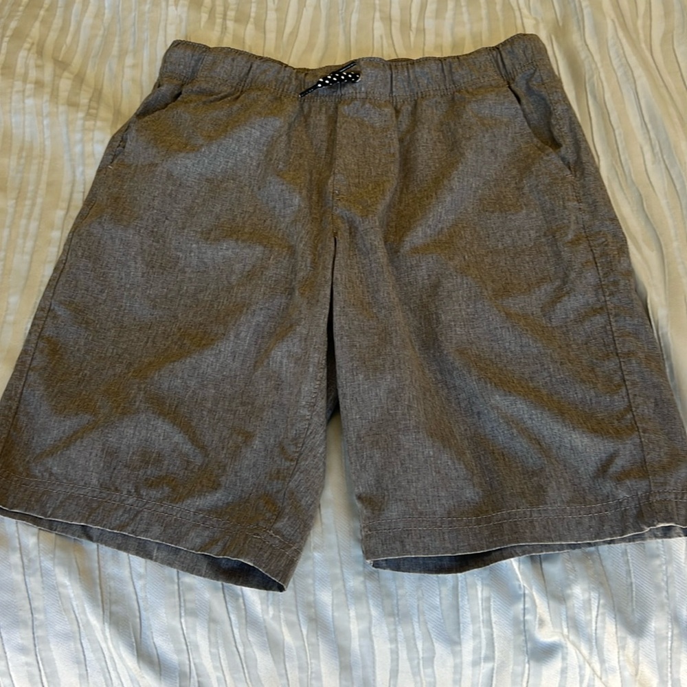 Sonoma youth boys, large, gray drawstring, quick dry shorts